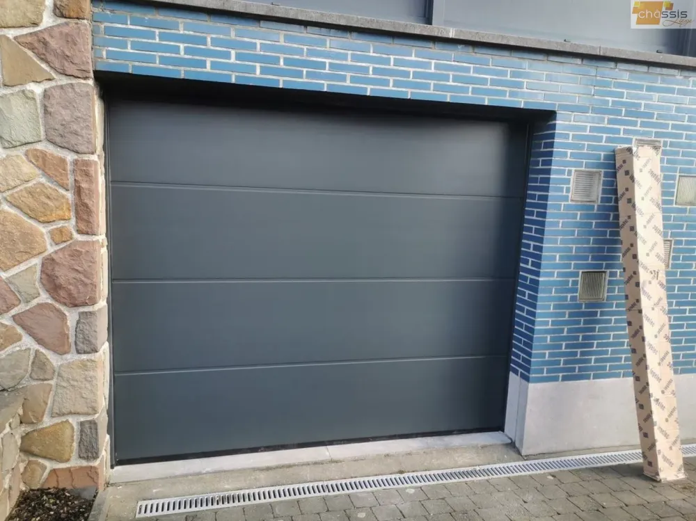 porte-de-garage-Chassis Liège