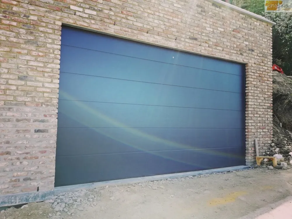 porte-de-garage-Chassis Liège