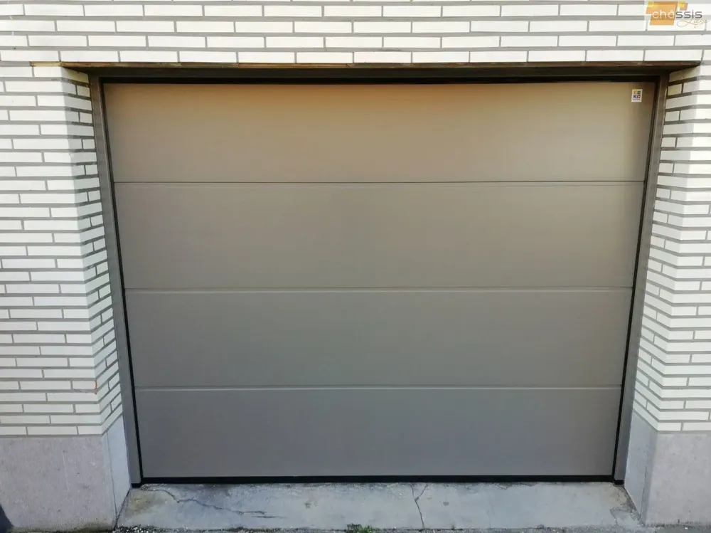 porte-de-garage-Chassis Liège